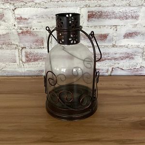 Lantern candle holder